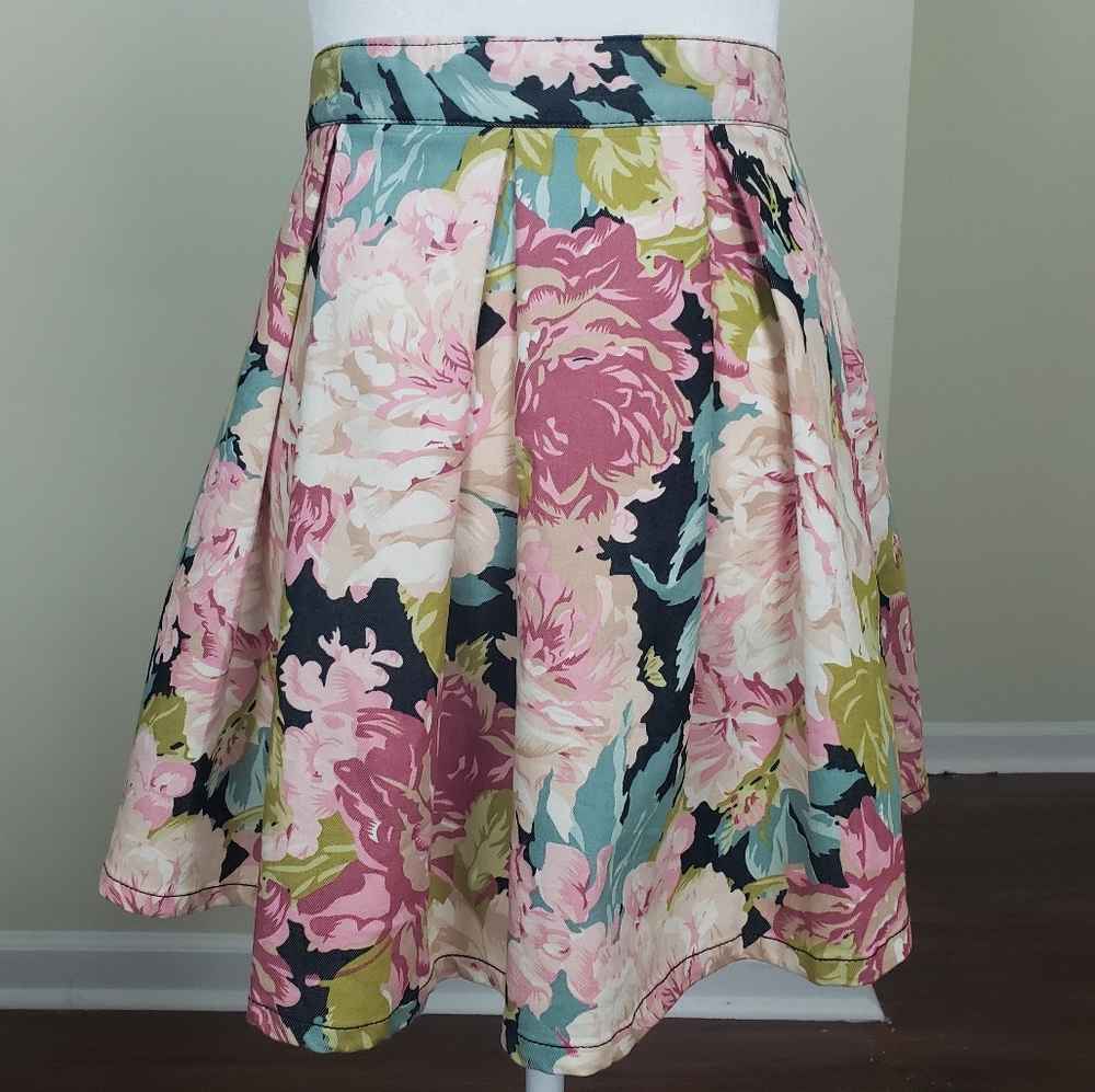 MINKPINK Floral Miniskirt